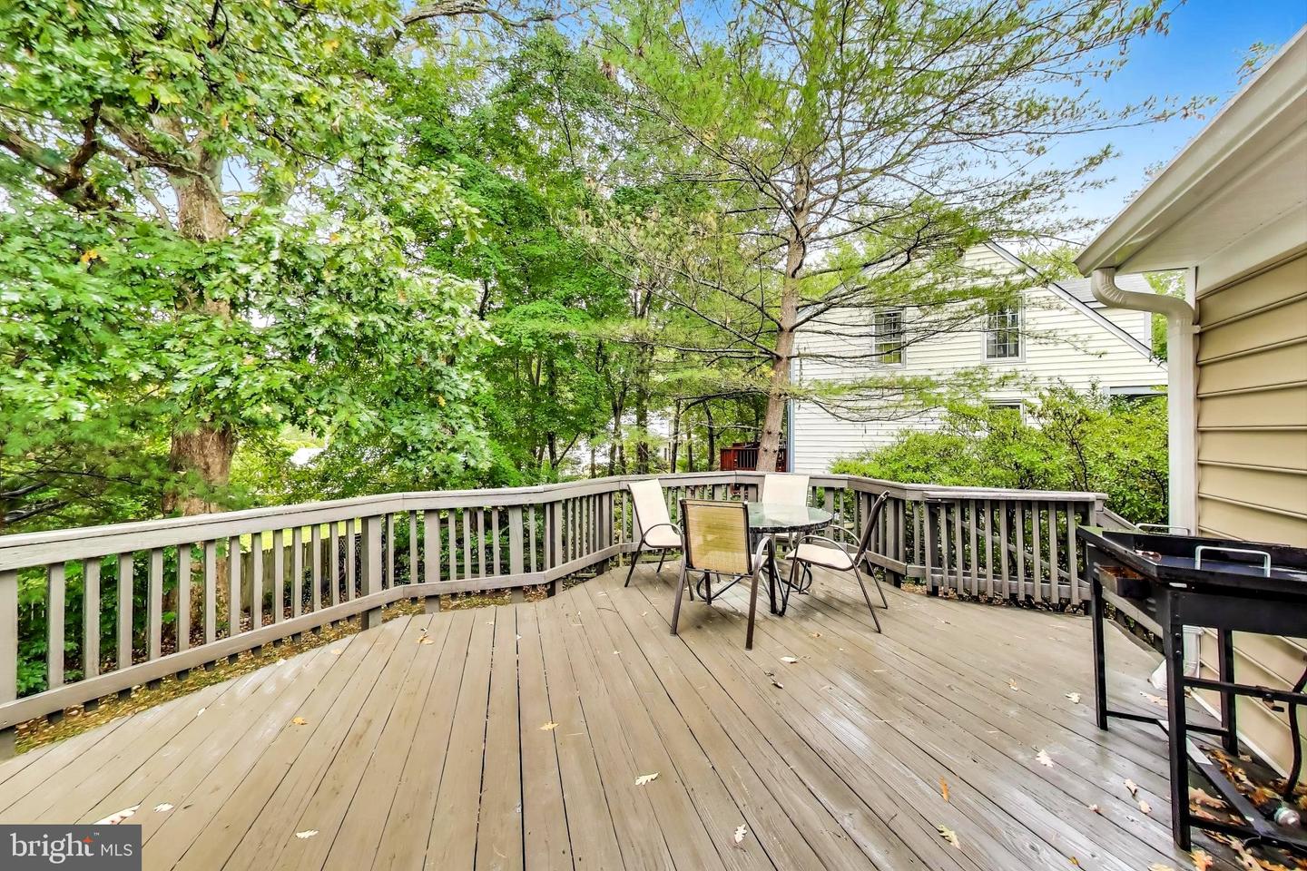 9099 BLUE JUG LNDG, BURKE, Virginia 22015, 3 Bedrooms Bedrooms, ,3 BathroomsBathrooms,Residential,For sale,9099 BLUE JUG LNDG,VAFX2265784 MLS # VAFX2265784