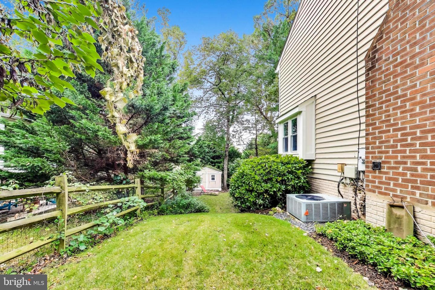 9099 BLUE JUG LNDG, BURKE, Virginia 22015, 3 Bedrooms Bedrooms, ,3 BathroomsBathrooms,Residential,For sale,9099 BLUE JUG LNDG,VAFX2265784 MLS # VAFX2265784
