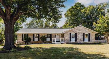 120 TIFFANY DR, WAYNESBORO, Virginia 22980, 5 Bedrooms Bedrooms, ,2 BathroomsBathrooms,Residential,120 TIFFANY DR,669039 MLS # 669039
