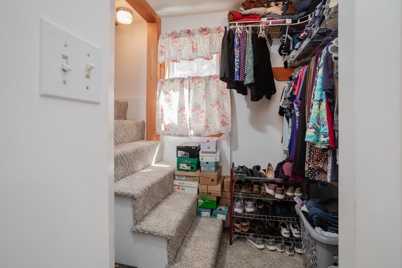 279 HELMS RD, STANLEY, Virginia 22851, 5 Bedrooms Bedrooms, ,2 BathroomsBathrooms,Residential,279 HELMS RD,669040 MLS # 669040 279 HELMS RD, STANLEY, Virginia 22851, 5 Bedrooms Bedrooms, ,2 BathroomsBathrooms,Residential,279 HELMS RD,669040 MLS # 669040