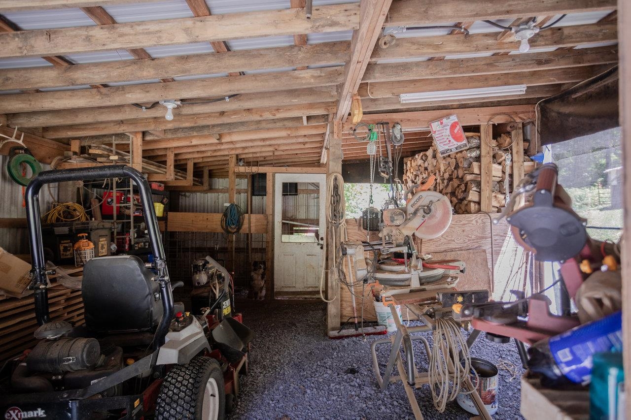 279 HELMS RD, STANLEY, Virginia 22851, 5 Bedrooms Bedrooms, ,2 BathroomsBathrooms,Residential,279 HELMS RD,669040 MLS # 669040 279 HELMS RD, STANLEY, Virginia 22851, 5 Bedrooms Bedrooms, ,2 BathroomsBathrooms,Residential,279 HELMS RD,669040 MLS # 669040