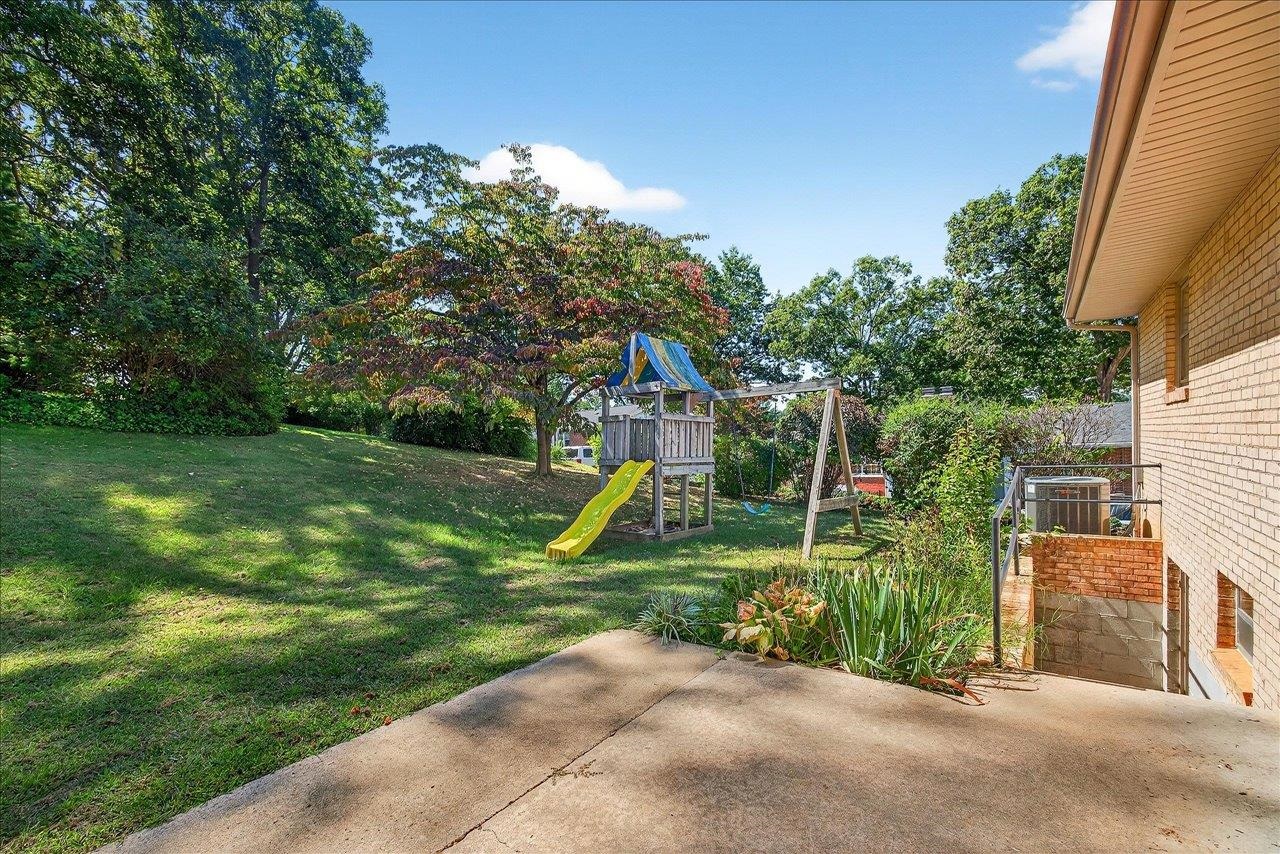 418 CARDINAL ST, STAUNTON, Virginia 24401, 3 Bedrooms Bedrooms, ,2 BathroomsBathrooms,Residential,418 CARDINAL ST,669041 MLS # 669041