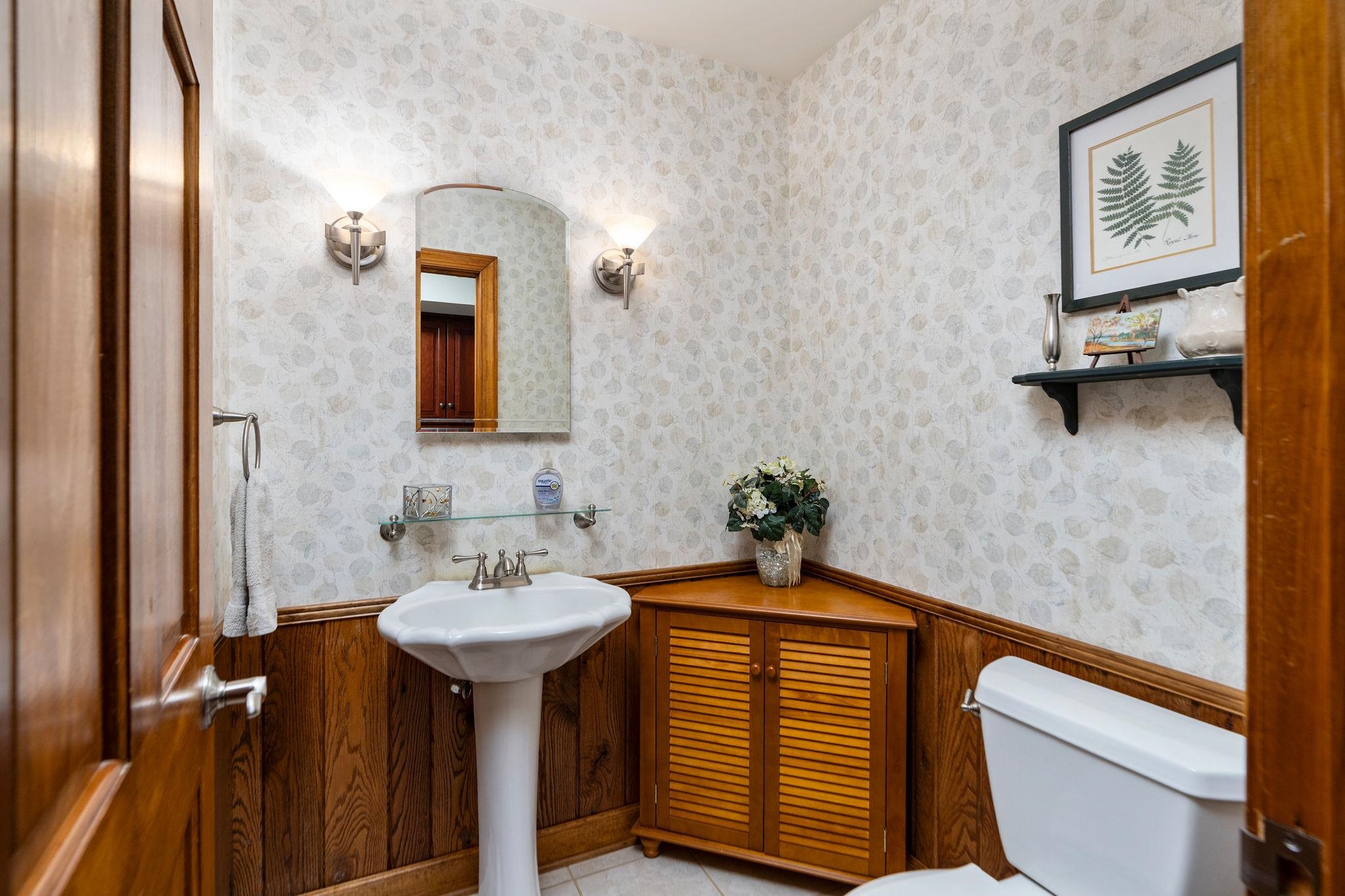 1924 PARKERSBURG TPKE, SWOOPE, Virginia 24479, 3 Bedrooms Bedrooms, ,2 BathroomsBathrooms,Residential,1924 PARKERSBURG TPKE,669042 MLS # 669042