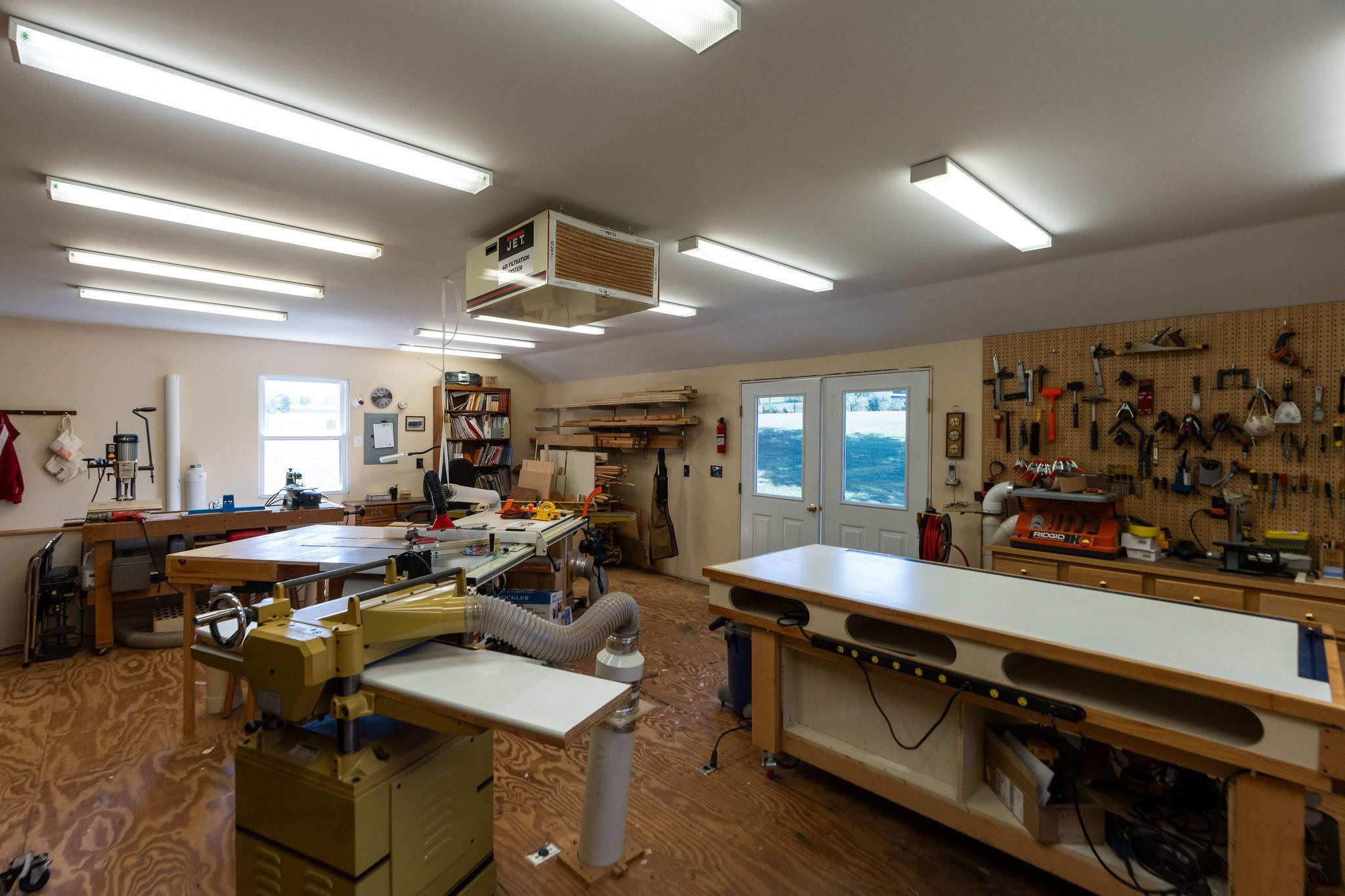 1924 PARKERSBURG TPKE, SWOOPE, Virginia 24479, 3 Bedrooms Bedrooms, ,2 BathroomsBathrooms,Residential,1924 PARKERSBURG TPKE,669042 MLS # 669042