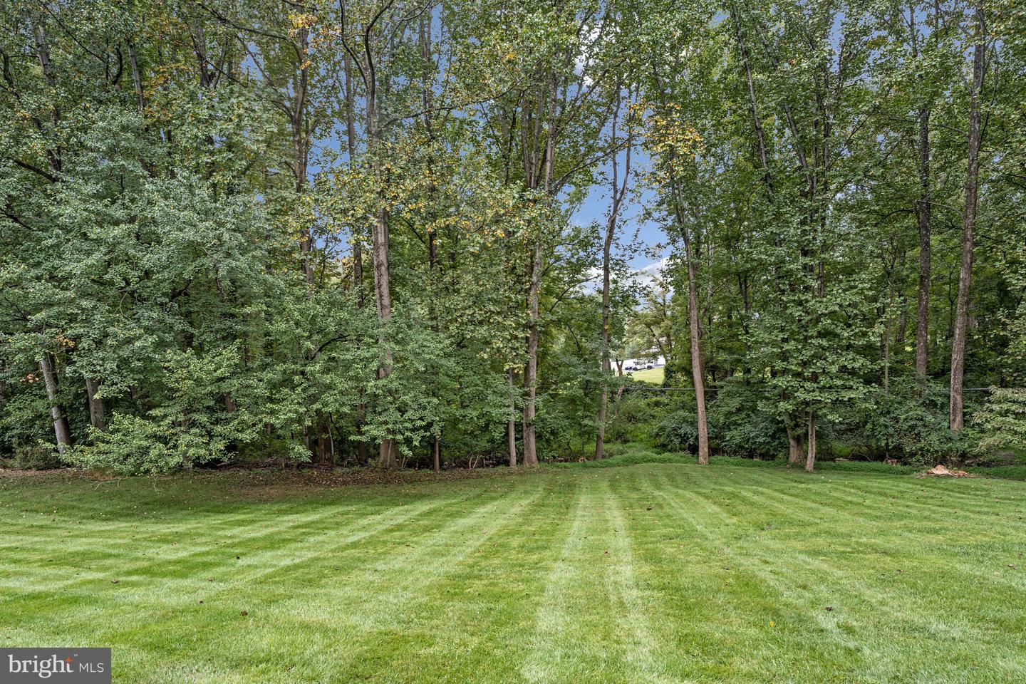 5308 HEXAGON PL, FAIRFAX, Virginia 22030, 5 Bedrooms Bedrooms, ,3 BathroomsBathrooms,Residential,For sale,5308 HEXAGON PL,VAFX2266052 MLS # VAFX2266052