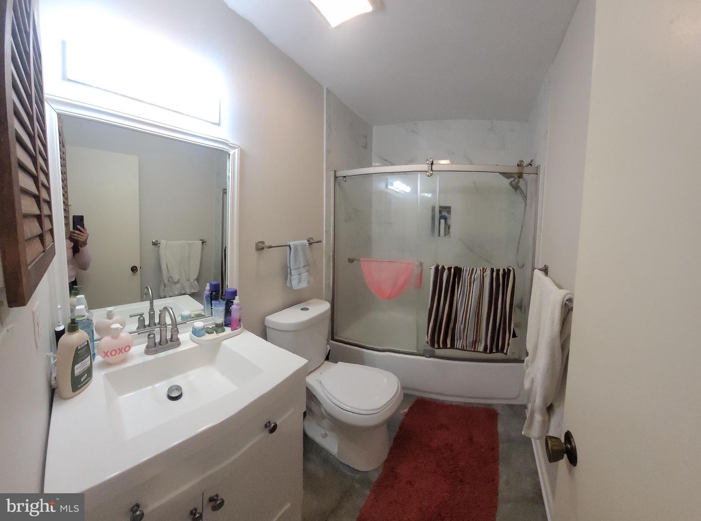 5639 FORT CORLORAN DR, BURKE, Virginia 22015, 4 Bedrooms Bedrooms, ,2 BathroomsBathrooms,Residential,For sale,5639 FORT CORLORAN DR,VAFX2266104 MLS # VAFX2266104