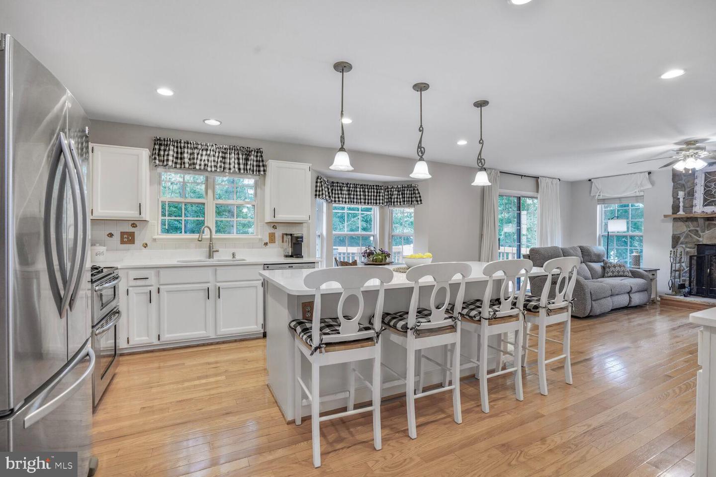 8732 VANORE PL, MANASSAS, Virginia 20110, 4 Bedrooms Bedrooms, 12 Rooms Rooms,3 BathroomsBathrooms,Residential,For sale,8732 VANORE PL,VAPW2103678 MLS # VAPW2103678