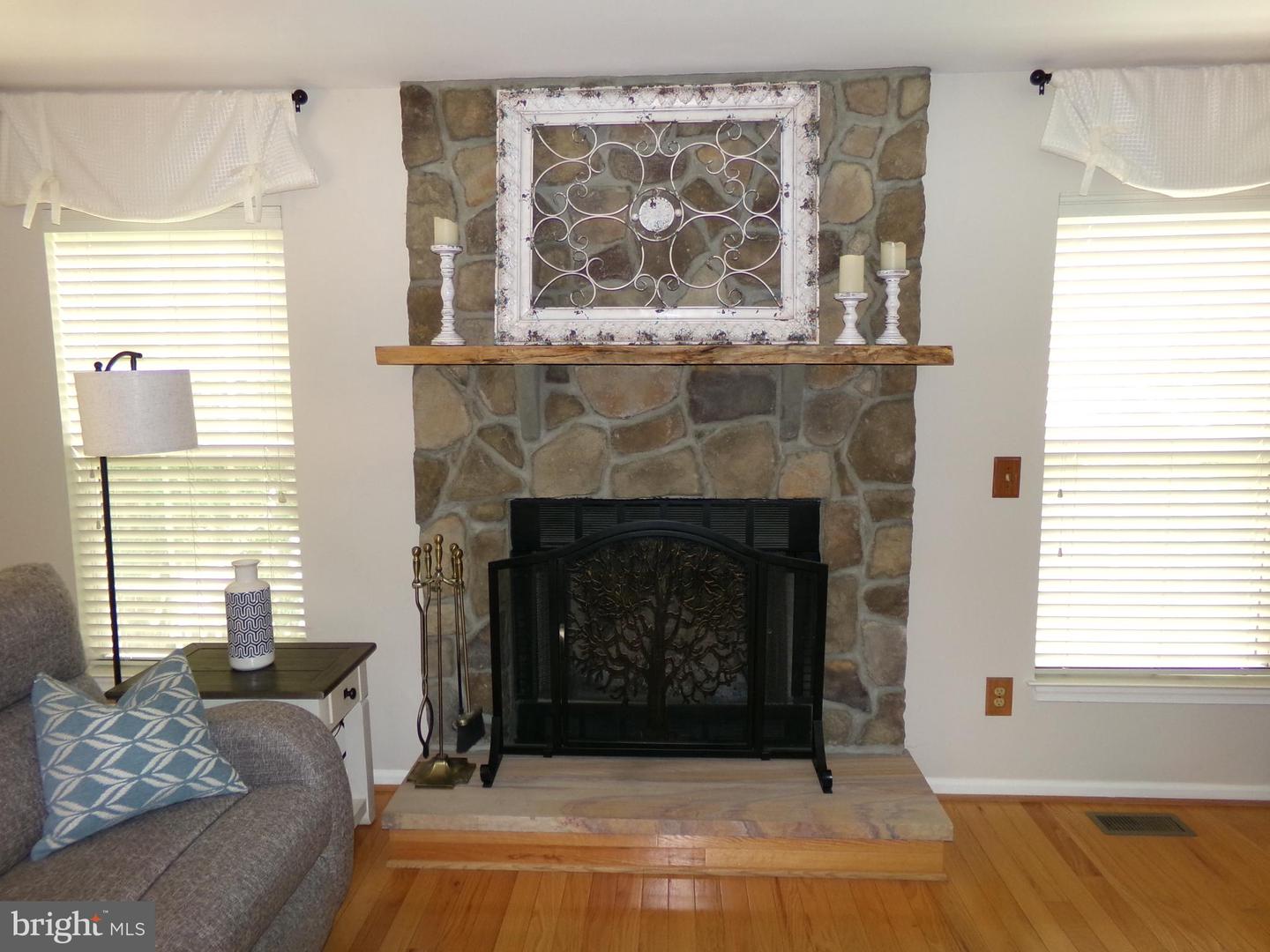 8732 VANORE PL, MANASSAS, Virginia 20110, 4 Bedrooms Bedrooms, 12 Rooms Rooms,3 BathroomsBathrooms,Residential,For sale,8732 VANORE PL,VAPW2103678 MLS # VAPW2103678
