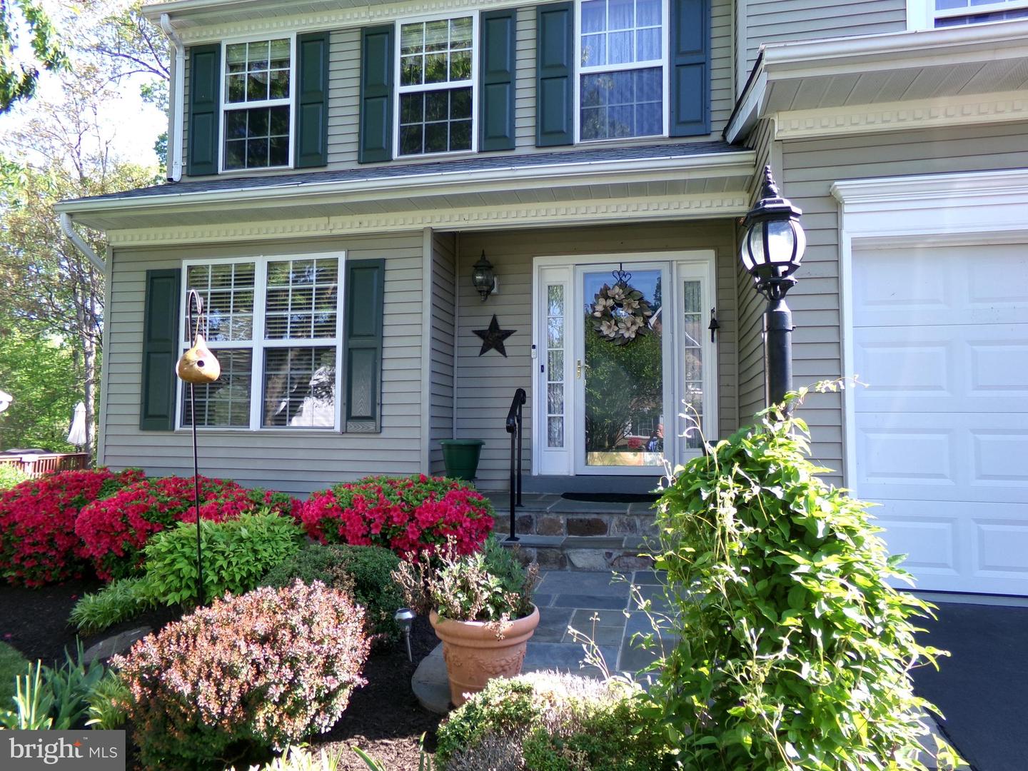 8732 VANORE PL, MANASSAS, Virginia 20110, 4 Bedrooms Bedrooms, 12 Rooms Rooms,3 BathroomsBathrooms,Residential,For sale,8732 VANORE PL,VAPW2103678 MLS # VAPW2103678