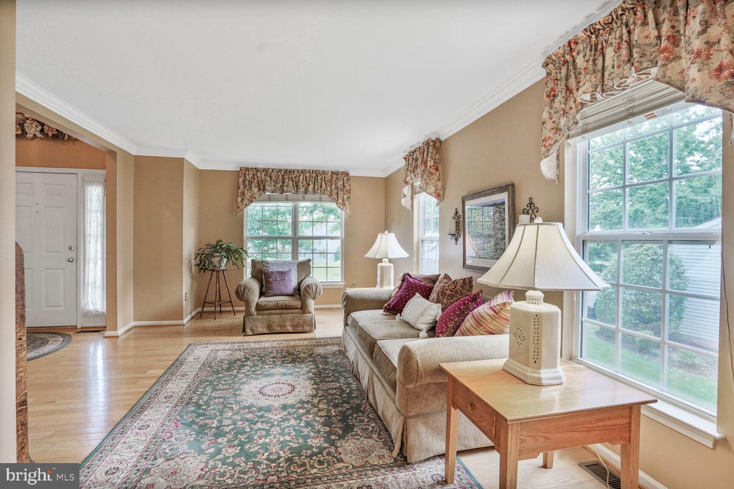 8732 VANORE PL, MANASSAS, Virginia 20110, 4 Bedrooms Bedrooms, 12 Rooms Rooms,3 BathroomsBathrooms,Residential,For sale,8732 VANORE PL,VAPW2103678 MLS # VAPW2103678