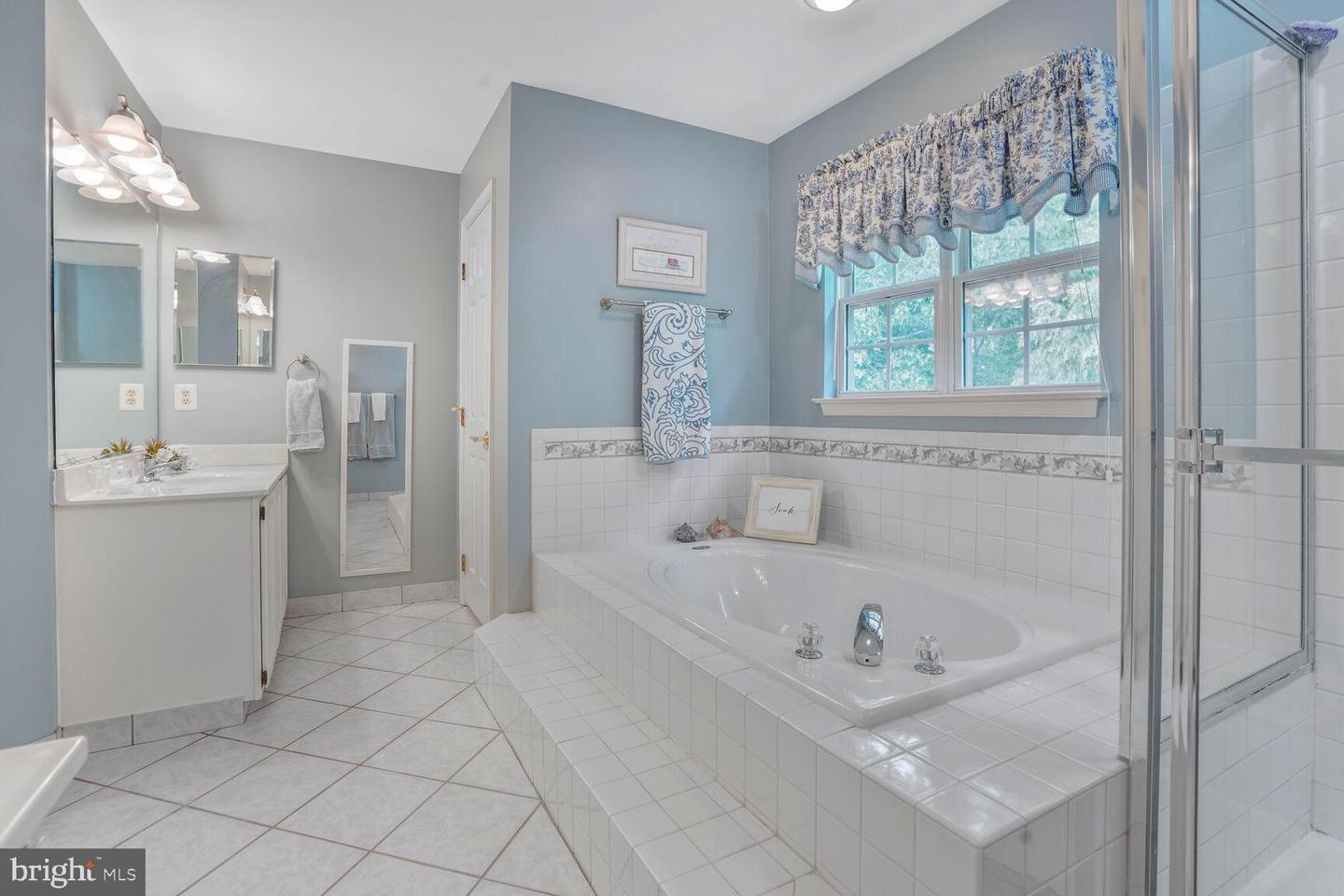 8732 VANORE PL, MANASSAS, Virginia 20110, 4 Bedrooms Bedrooms, 12 Rooms Rooms,3 BathroomsBathrooms,Residential,For sale,8732 VANORE PL,VAPW2103678 MLS # VAPW2103678