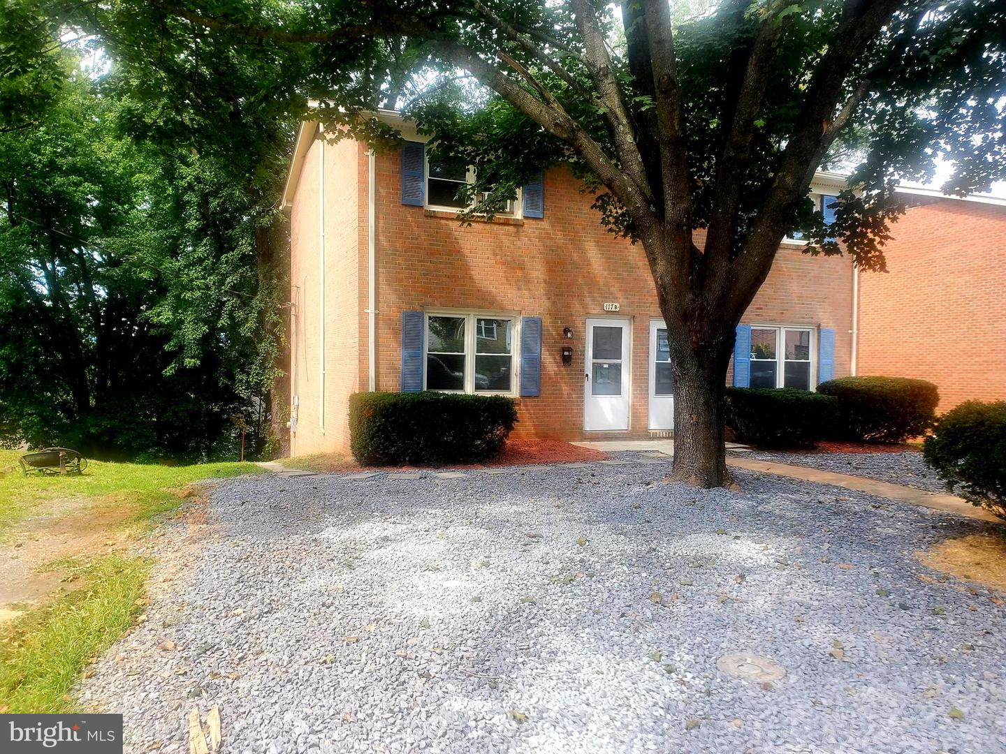 117-B SHENANDOAH AVE S, FRONT ROYAL, Virginia 22630, 3 Bedrooms Bedrooms, ,2 BathroomsBathrooms,Residential,For sale,117-B SHENANDOAH AVE S,VAWR2012262 MLS # VAWR2012262 117-B SHENANDOAH AVE S, FRONT ROYAL, Virginia 22630, 3 Bedrooms Bedrooms, ,2 BathroomsBathrooms,Residential,For sale,117-B SHENANDOAH AVE S,VAWR2012262 MLS # VAWR2012262
