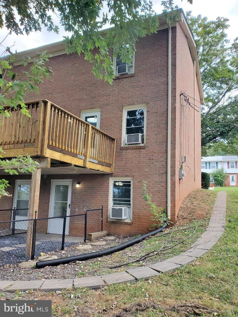 117-B SHENANDOAH AVE S, FRONT ROYAL, Virginia 22630, 3 Bedrooms Bedrooms, ,2 BathroomsBathrooms,Residential,For sale,117-B SHENANDOAH AVE S,VAWR2012262 MLS # VAWR2012262 117-B SHENANDOAH AVE S, FRONT ROYAL, Virginia 22630, 3 Bedrooms Bedrooms, ,2 BathroomsBathrooms,Residential,For sale,117-B SHENANDOAH AVE S,VAWR2012262 MLS # VAWR2012262