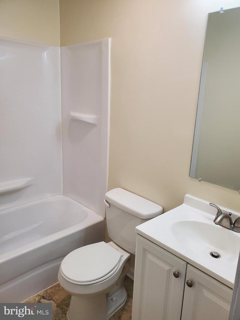 117-B SHENANDOAH AVE S, FRONT ROYAL, Virginia 22630, 3 Bedrooms Bedrooms, ,2 BathroomsBathrooms,Residential,For sale,117-B SHENANDOAH AVE S,VAWR2012262 MLS # VAWR2012262 117-B SHENANDOAH AVE S, FRONT ROYAL, Virginia 22630, 3 Bedrooms Bedrooms, ,2 BathroomsBathrooms,Residential,For sale,117-B SHENANDOAH AVE S,VAWR2012262 MLS # VAWR2012262