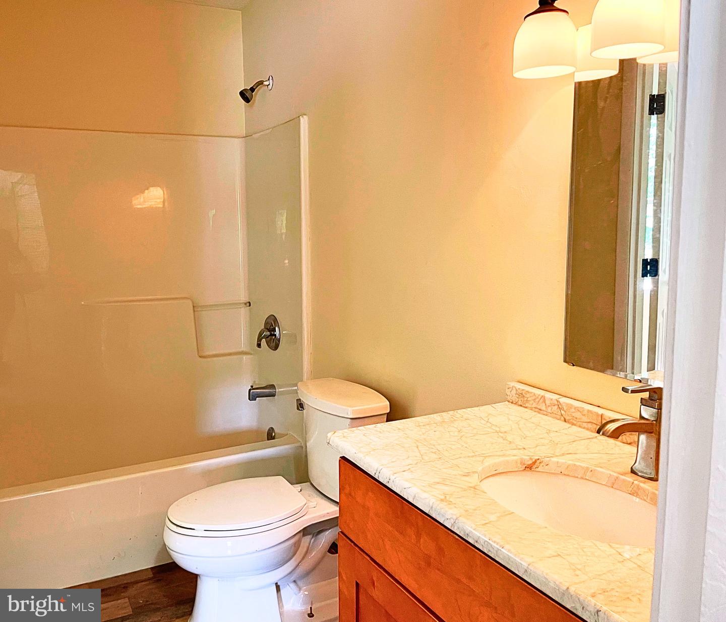 5367 MORATTICO RD, LANCASTER, Virginia 22503, 2 Bedrooms Bedrooms, ,1 BathroomBathrooms,Residential,For sale,5367 MORATTICO RD,VALV2000870 MLS # VALV2000870