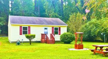 5367 MORATTICO RD, LANCASTER, Virginia 22503, 2 Bedrooms Bedrooms, ,1 BathroomBathrooms,Residential,For sale,5367 MORATTICO RD,VALV2000870 MLS # VALV2000870
