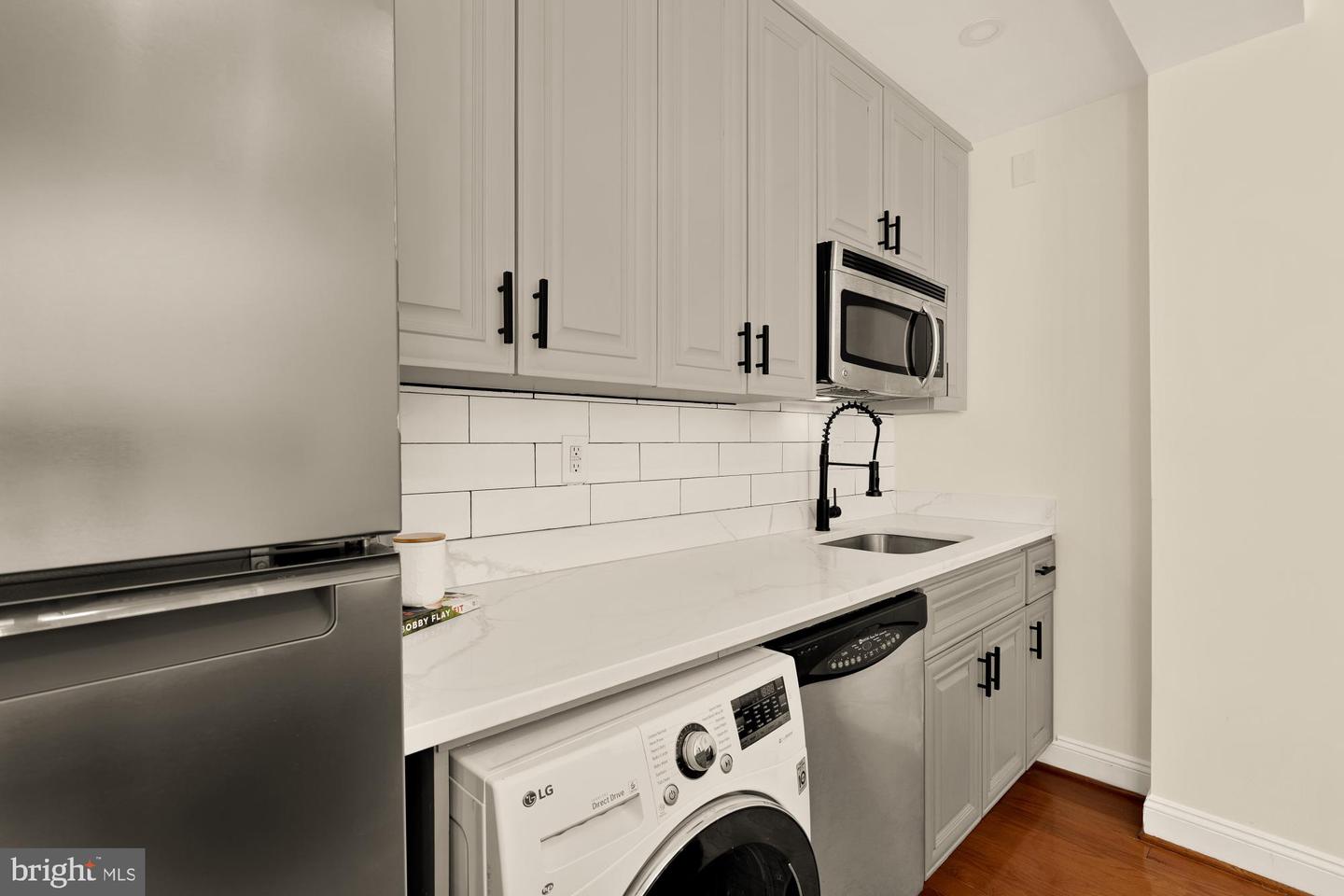 1125 12TH ST NW #31, WASHINGTON, District Of Columbia 20005, 1 Bedroom Bedrooms, 4 Rooms Rooms,1 BathroomBathrooms,Residential,For sale,1125 12TH ST NW #31,DCDC2221528 MLS # DCDC2221528