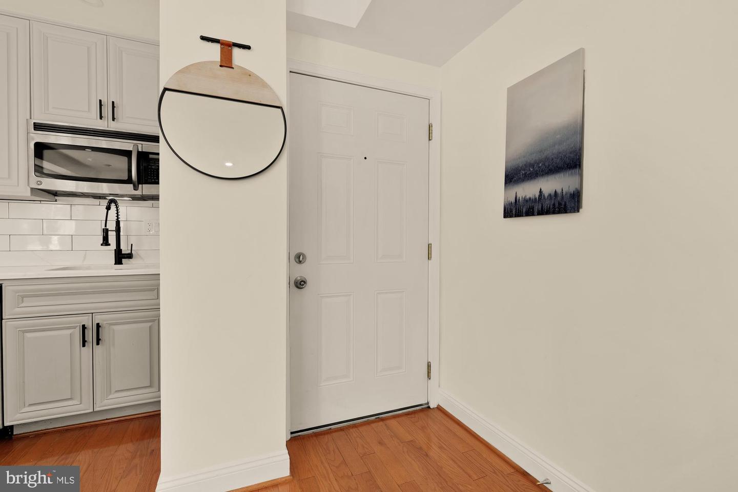 1125 12TH ST NW #31, WASHINGTON, District Of Columbia 20005, 1 Bedroom Bedrooms, 4 Rooms Rooms,1 BathroomBathrooms,Residential,For sale,1125 12TH ST NW #31,DCDC2221528 MLS # DCDC2221528