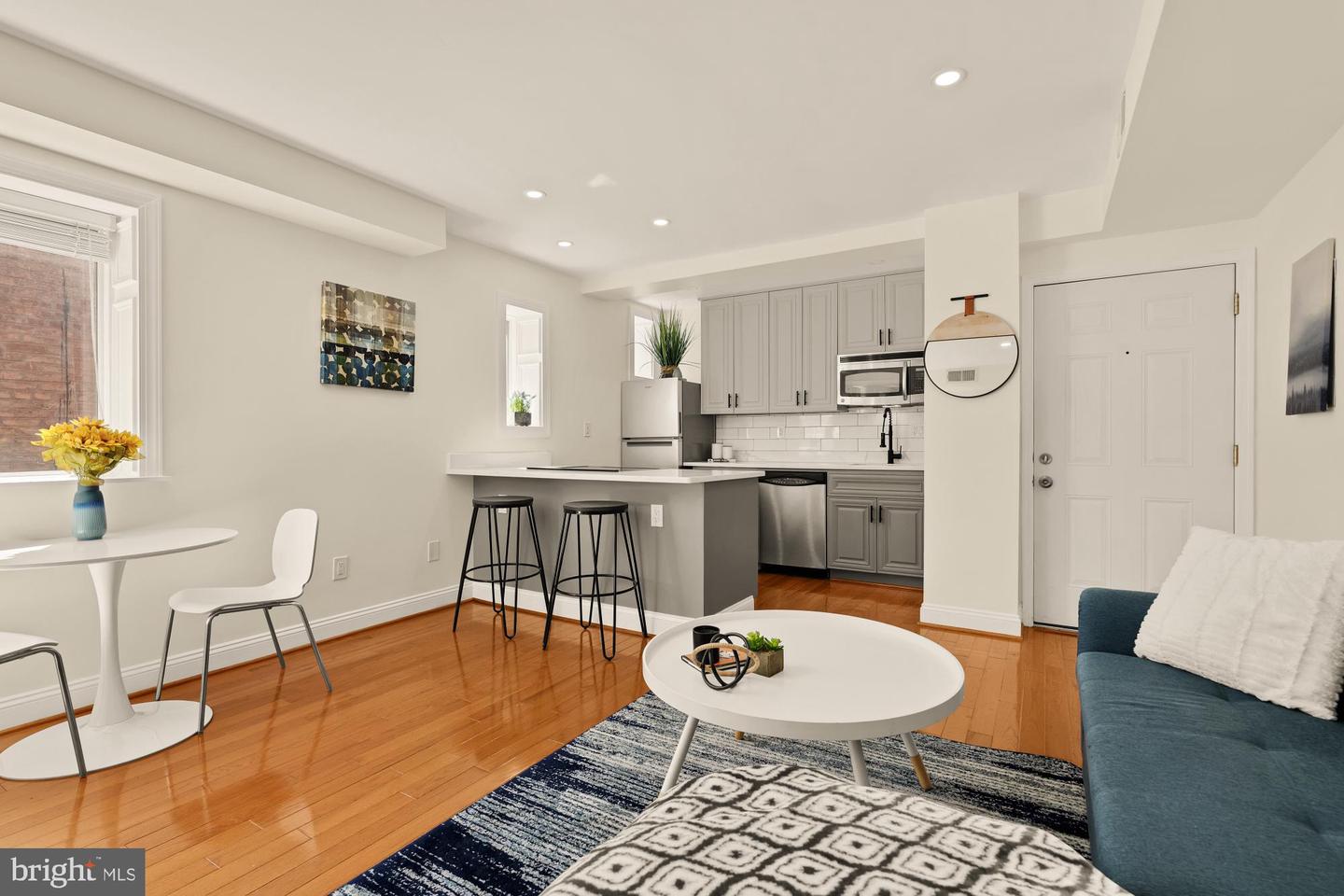 1125 12TH ST NW #31, WASHINGTON, District Of Columbia 20005, 1 Bedroom Bedrooms, 4 Rooms Rooms,1 BathroomBathrooms,Residential,For sale,1125 12TH ST NW #31,DCDC2221528 MLS # DCDC2221528