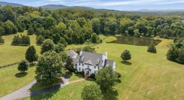 3365 STONY POINT RD, CHARLOTTESVILLE, Virginia 22911, 6 Bedrooms Bedrooms, ,7 BathroomsBathrooms,Residential,For sale,3365 STONY POINT RD,668818 MLS # 668818