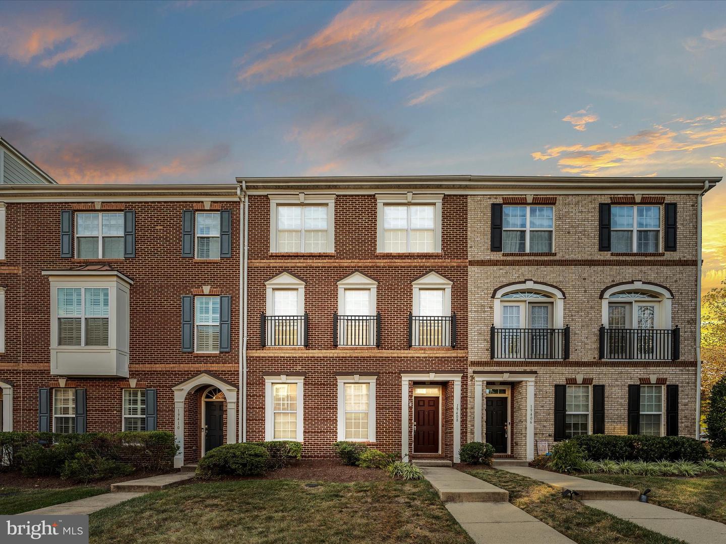 19408 SUSQUEHANNA SQ, LEESBURG, Virginia 20176, 3 Bedrooms Bedrooms, ,2 BathroomsBathrooms,Residential,For sale,19408 SUSQUEHANNA SQ,VALO2106584 MLS # VALO2106584