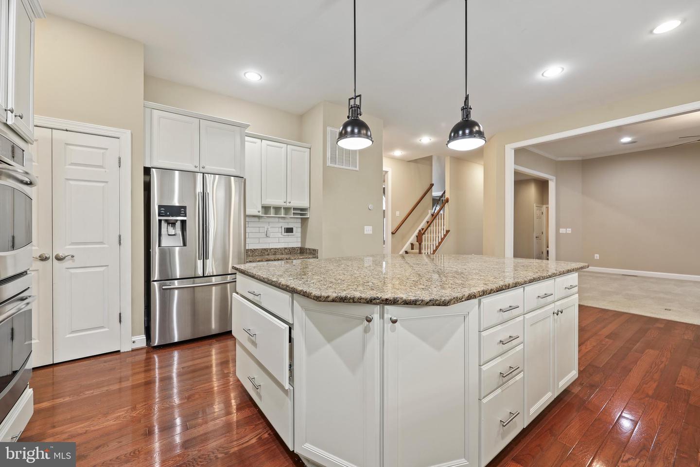 1019 E KENSINGTON CIR, FREDERICKSBURG, Virginia 22401, 5 Bedrooms Bedrooms, ,4 BathroomsBathrooms,Residential,For sale,1019 E KENSINGTON CIR,VAFB2008946 MLS # VAFB2008946