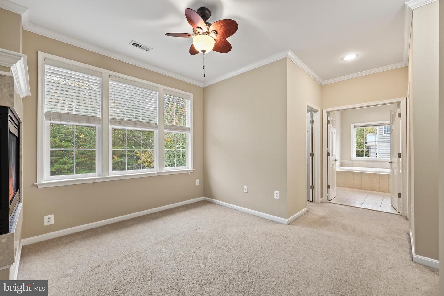 1019 E KENSINGTON CIR, FREDERICKSBURG, Virginia 22401, 5 Bedrooms Bedrooms, ,4 BathroomsBathrooms,Residential,For sale,1019 E KENSINGTON CIR,VAFB2008946 MLS # VAFB2008946