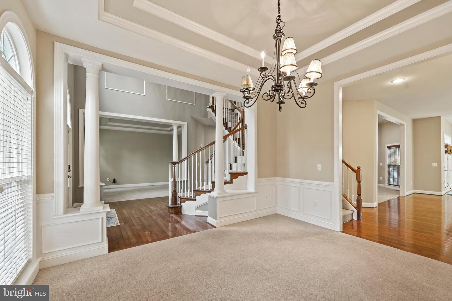 1019 E KENSINGTON CIR, FREDERICKSBURG, Virginia 22401, 5 Bedrooms Bedrooms, ,4 BathroomsBathrooms,Residential,For sale,1019 E KENSINGTON CIR,VAFB2008946 MLS # VAFB2008946