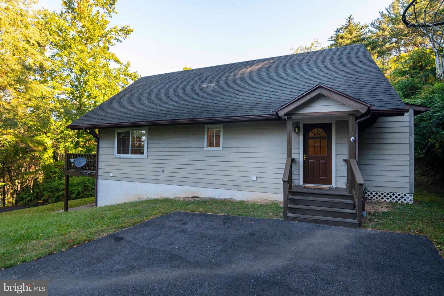 125 FRITZEL, BASYE, Virginia 22810, 4 Bedrooms Bedrooms, 12 Rooms Rooms,4 BathroomsBathrooms,Residential,For sale,125 FRITZEL,VASH2012512 MLS # VASH2012512