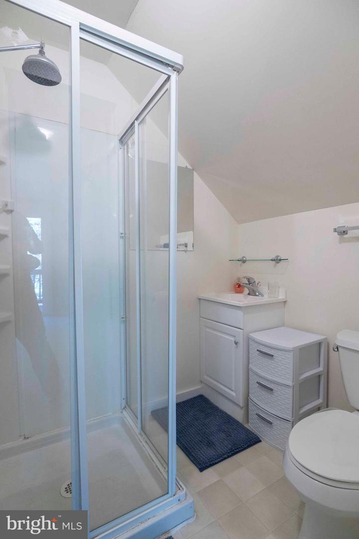 125 FRITZEL, BASYE, Virginia 22810, 4 Bedrooms Bedrooms, 12 Rooms Rooms,4 BathroomsBathrooms,Residential,For sale,125 FRITZEL,VASH2012512 MLS # VASH2012512