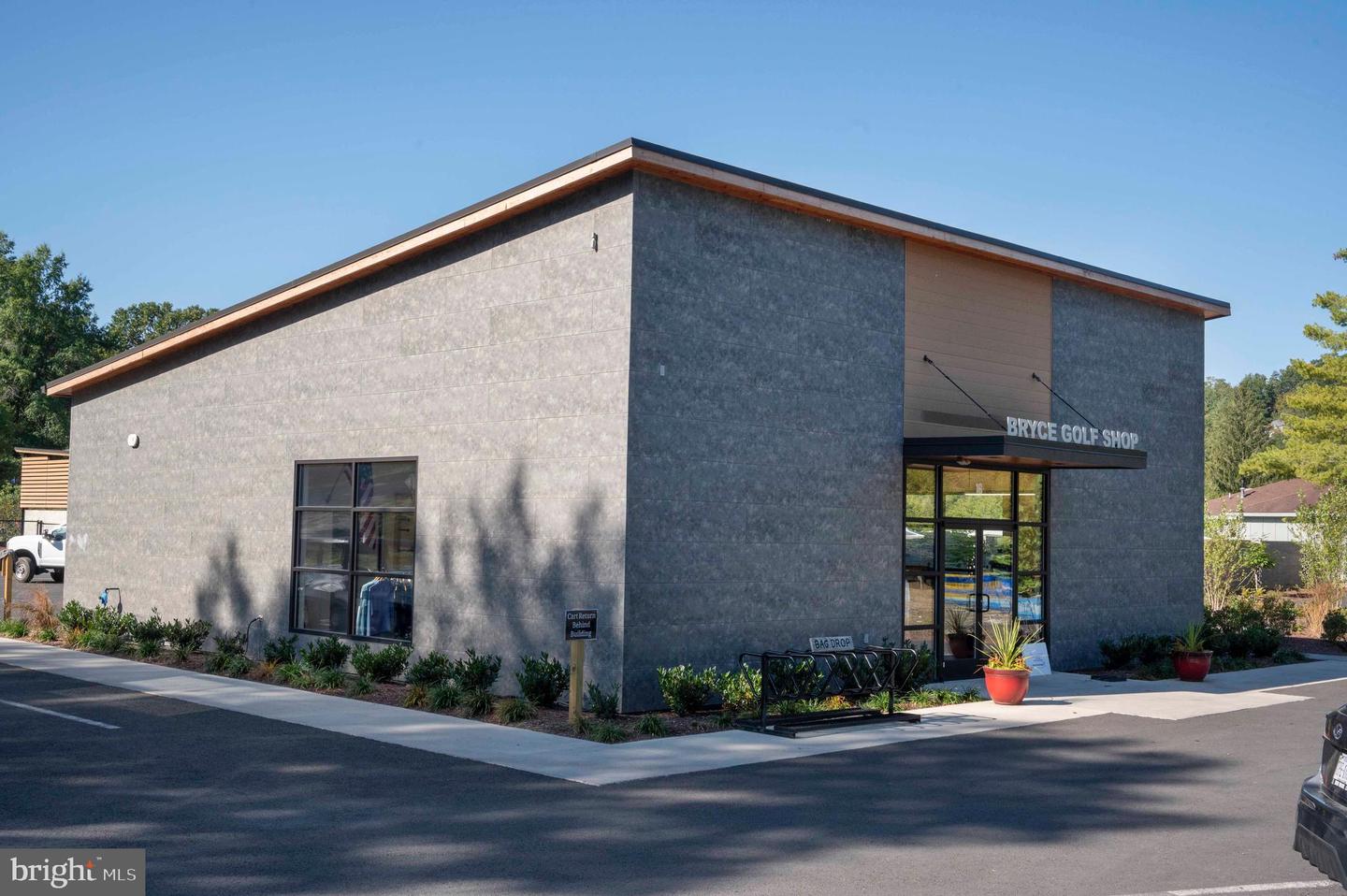 125 FRITZEL, BASYE, Virginia 22810, 4 Bedrooms Bedrooms, 12 Rooms Rooms,4 BathroomsBathrooms,Residential,For sale,125 FRITZEL,VASH2012512 MLS # VASH2012512