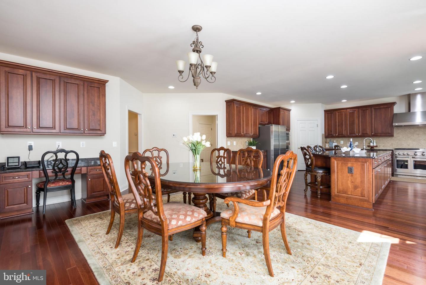 5331 CHAFFINS FARM CT, HAYMARKET, Virginia 20169, 6 Bedrooms Bedrooms, ,6 BathroomsBathrooms,Residential,For sale,5331 CHAFFINS FARM CT,VAPW2103830 MLS # VAPW2103830