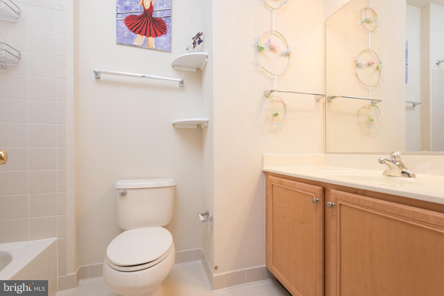 5331 CHAFFINS FARM CT, HAYMARKET, Virginia 20169, 6 Bedrooms Bedrooms, ,6 BathroomsBathrooms,Residential,For sale,5331 CHAFFINS FARM CT,VAPW2103830 MLS # VAPW2103830