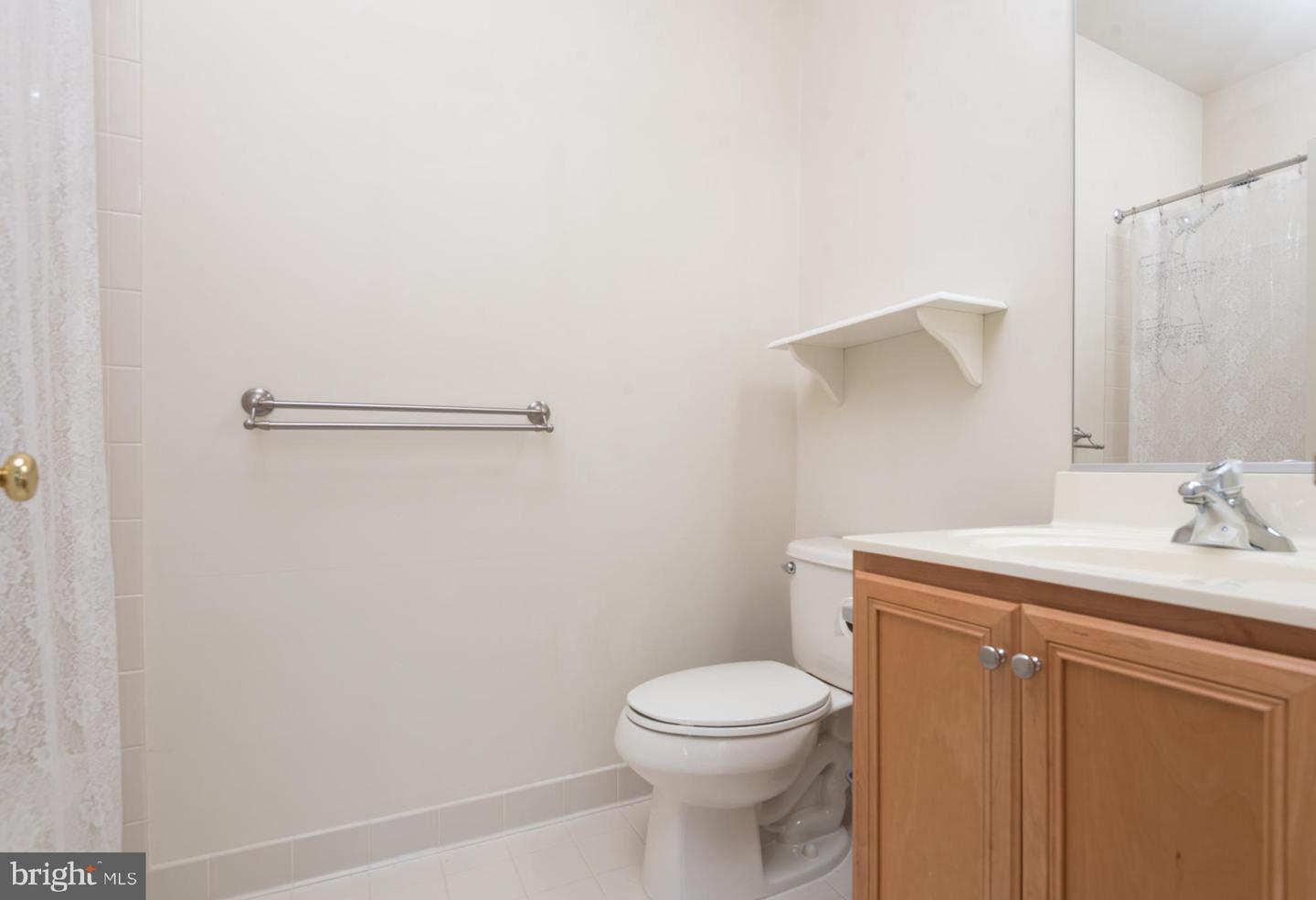 5331 CHAFFINS FARM CT, HAYMARKET, Virginia 20169, 6 Bedrooms Bedrooms, ,6 BathroomsBathrooms,Residential,For sale,5331 CHAFFINS FARM CT,VAPW2103830 MLS # VAPW2103830