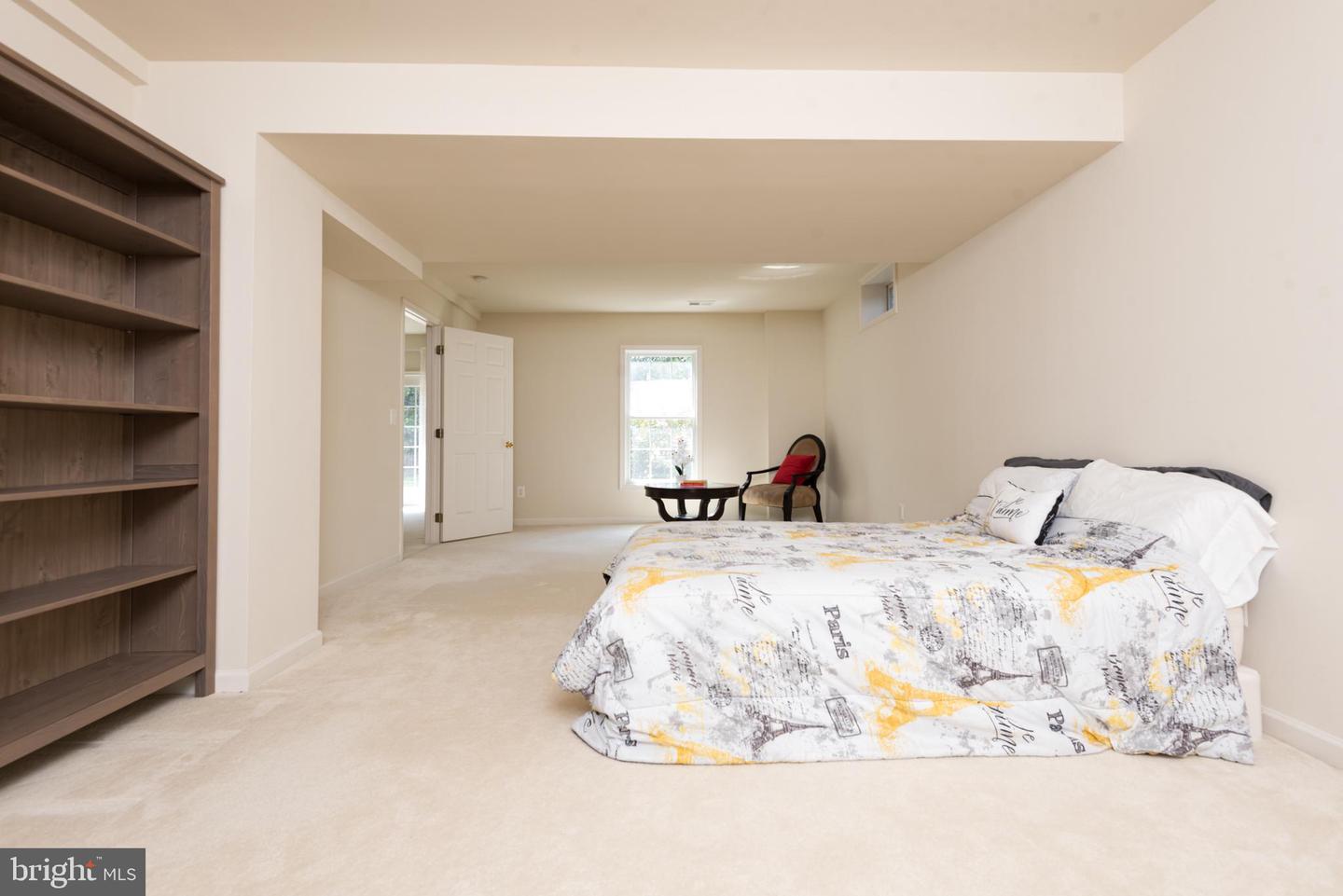 5331 CHAFFINS FARM CT, HAYMARKET, Virginia 20169, 6 Bedrooms Bedrooms, ,6 BathroomsBathrooms,Residential,For sale,5331 CHAFFINS FARM CT,VAPW2103830 MLS # VAPW2103830