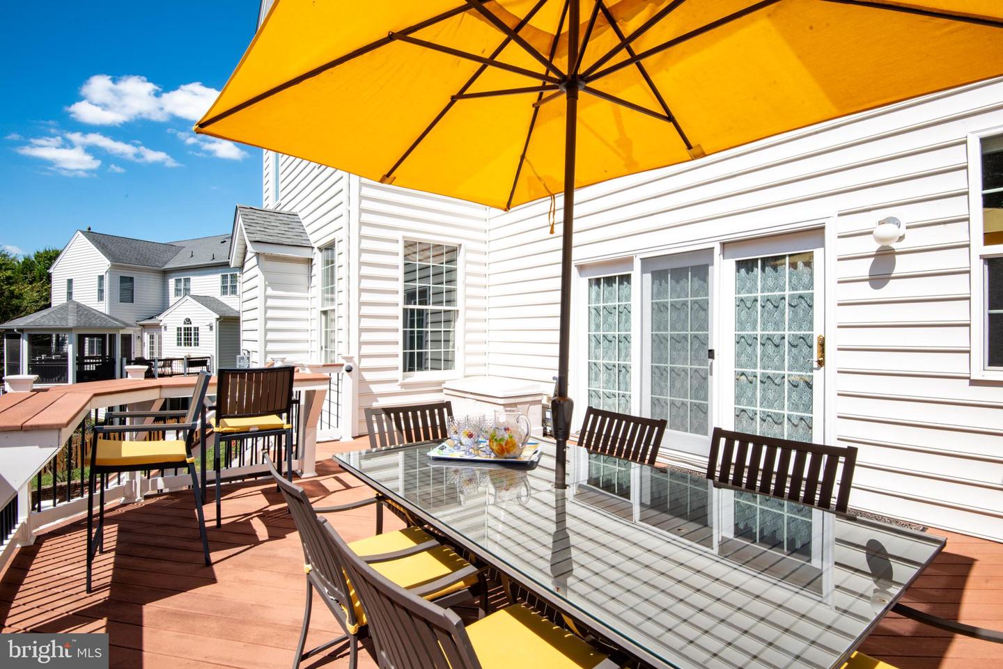 5331 CHAFFINS FARM CT, HAYMARKET, Virginia 20169, 6 Bedrooms Bedrooms, ,6 BathroomsBathrooms,Residential,For sale,5331 CHAFFINS FARM CT,VAPW2103830 MLS # VAPW2103830