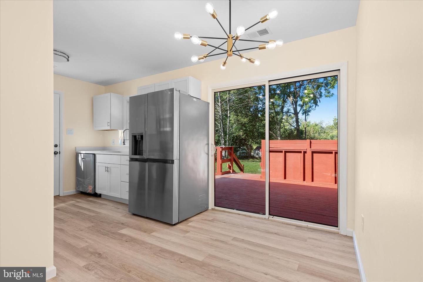 14220 FALLBROOK LN, WOODBRIDGE, Virginia 22193, 4 Bedrooms Bedrooms, 6 Rooms Rooms,2 BathroomsBathrooms,Residential,For sale,14220 FALLBROOK LN,VAPW2103842 MLS # VAPW2103842