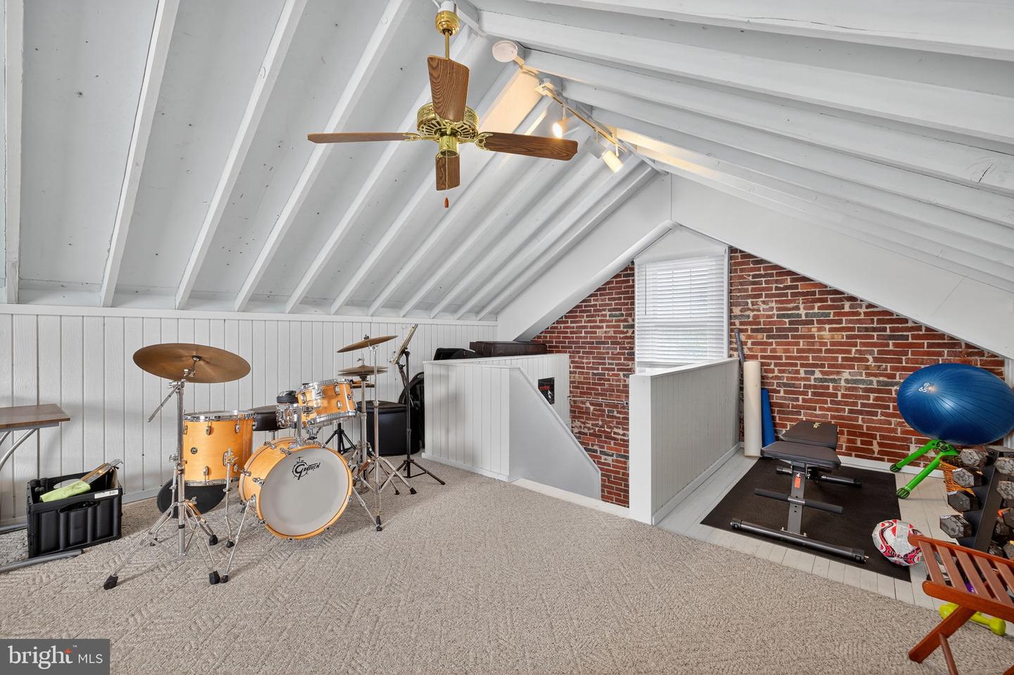 420 W CORK ST, WINCHESTER, Virginia 22601, 4 Bedrooms Bedrooms, ,1 BathroomBathrooms,Residential,For sale,420 W CORK ST,VAWI2009060 MLS # VAWI2009060