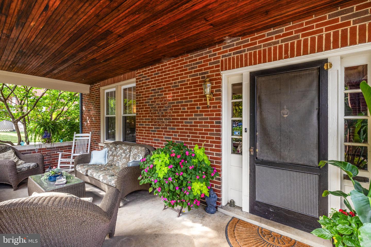 420 W CORK ST, WINCHESTER, Virginia 22601, 4 Bedrooms Bedrooms, ,1 BathroomBathrooms,Residential,For sale,420 W CORK ST,VAWI2009060 MLS # VAWI2009060