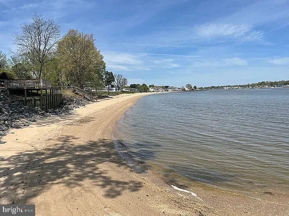 222 SHORE DR, COLONIAL BEACH, Virginia 22443, 3 Bedrooms Bedrooms, 5 Rooms Rooms,2 BathroomsBathrooms,Residential,For sale,222 SHORE DR,VAWE2009742 MLS # VAWE2009742