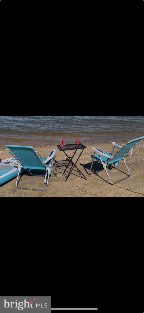 222 SHORE DR, COLONIAL BEACH, Virginia 22443, 3 Bedrooms Bedrooms, 5 Rooms Rooms,2 BathroomsBathrooms,Residential,For sale,222 SHORE DR,VAWE2009742 MLS # VAWE2009742