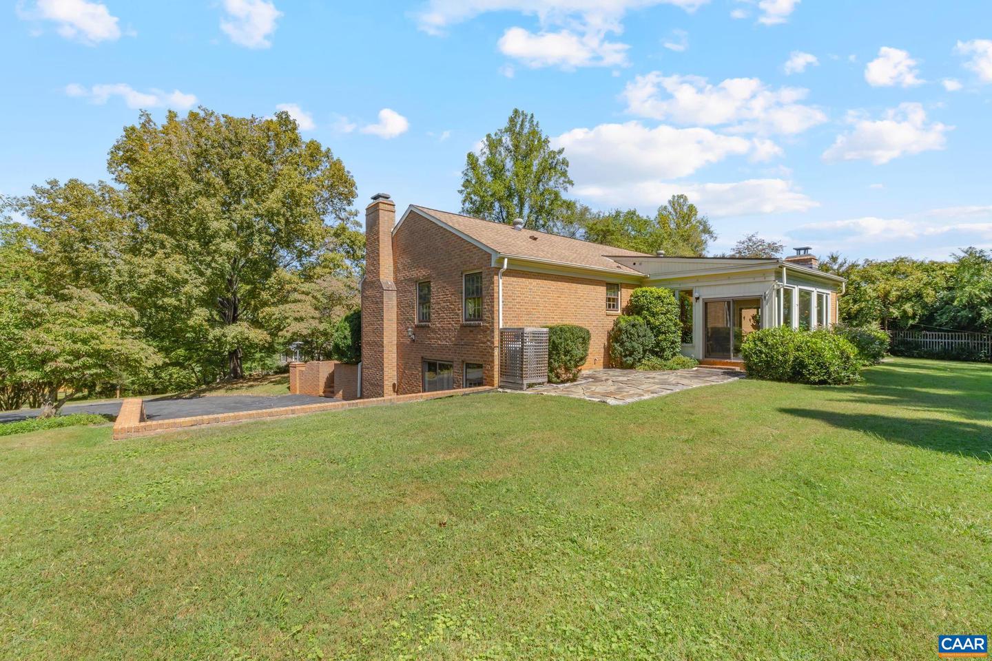 311 GLOUCESTER RD, CHARLOTTESVILLE, Virginia 22901, 5 Bedrooms Bedrooms, ,3 BathroomsBathrooms,Residential,For sale,311 GLOUCESTER RD,668872 MLS # 668872