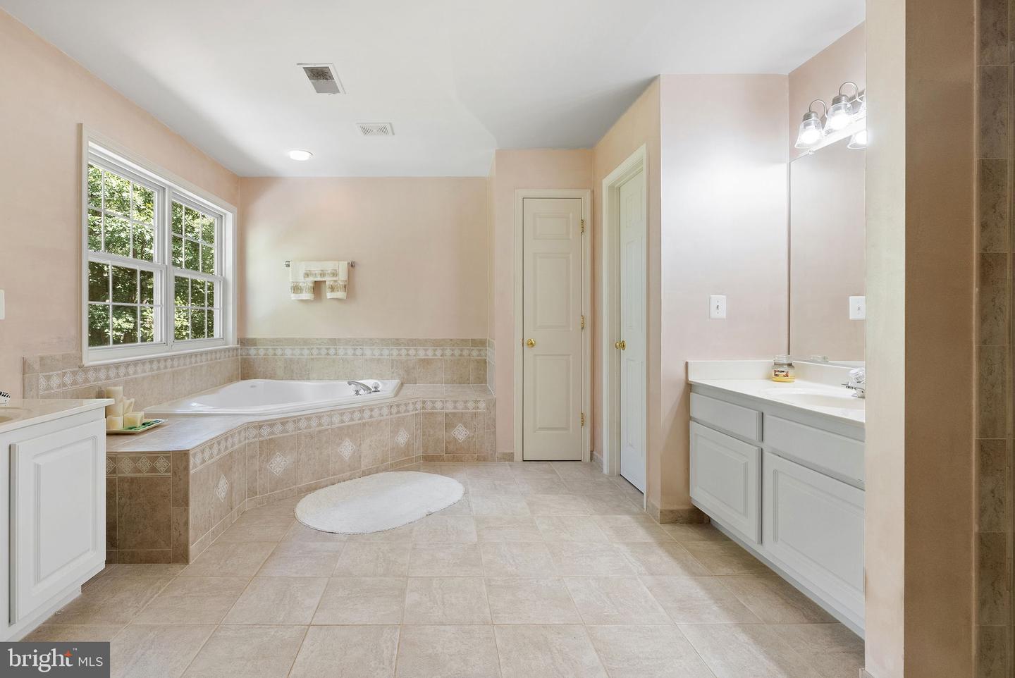 20503 TANAGER PL, LEESBURG, Virginia 20175, 5 Bedrooms Bedrooms, ,3 BathroomsBathrooms,Residential,For sale,20503 TANAGER PL,VALO2106694 MLS # VALO2106694