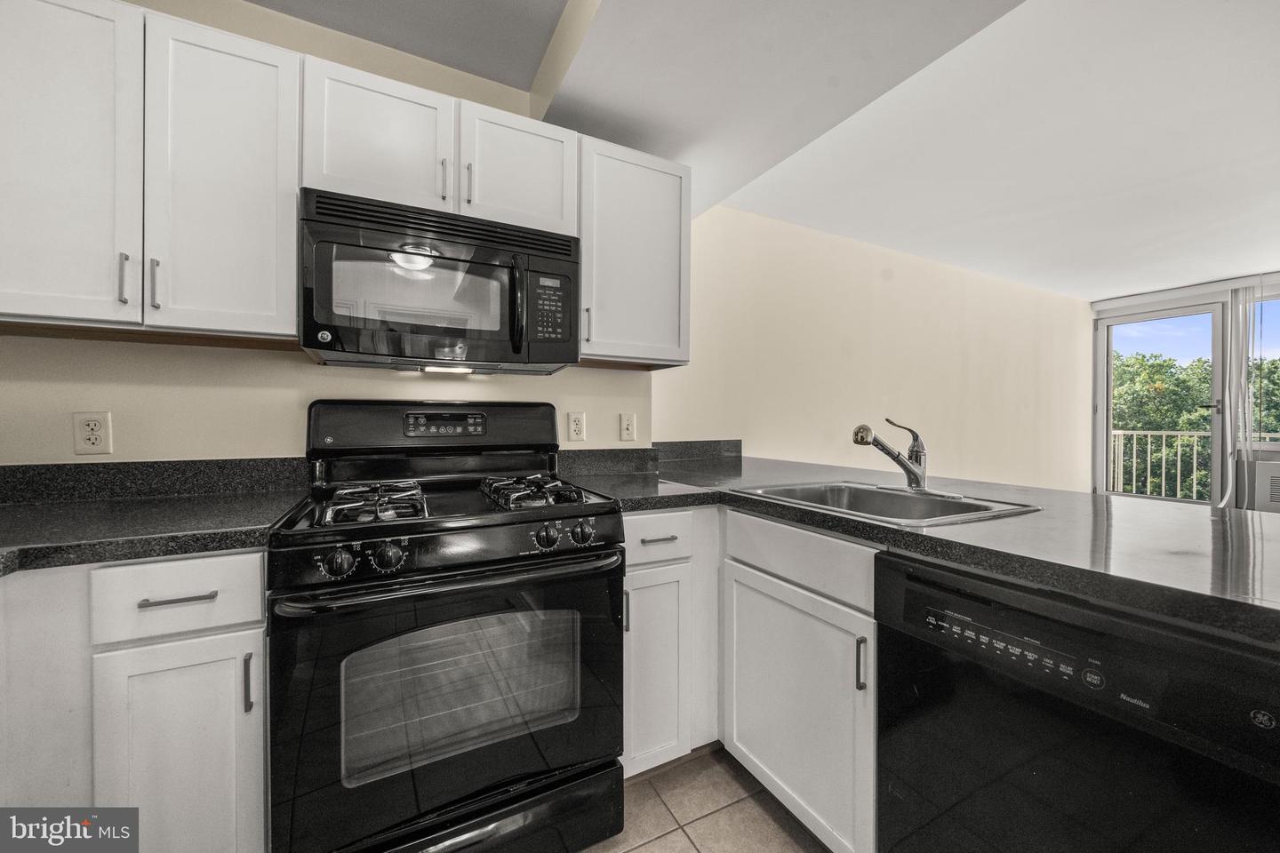 800 4TH ST SW #N603, WASHINGTON, District Of Columbia 20024, ,1 BathroomBathrooms,Residential,For sale,800 4TH ST SW #N603,DCDC2221986 MLS # DCDC2221986