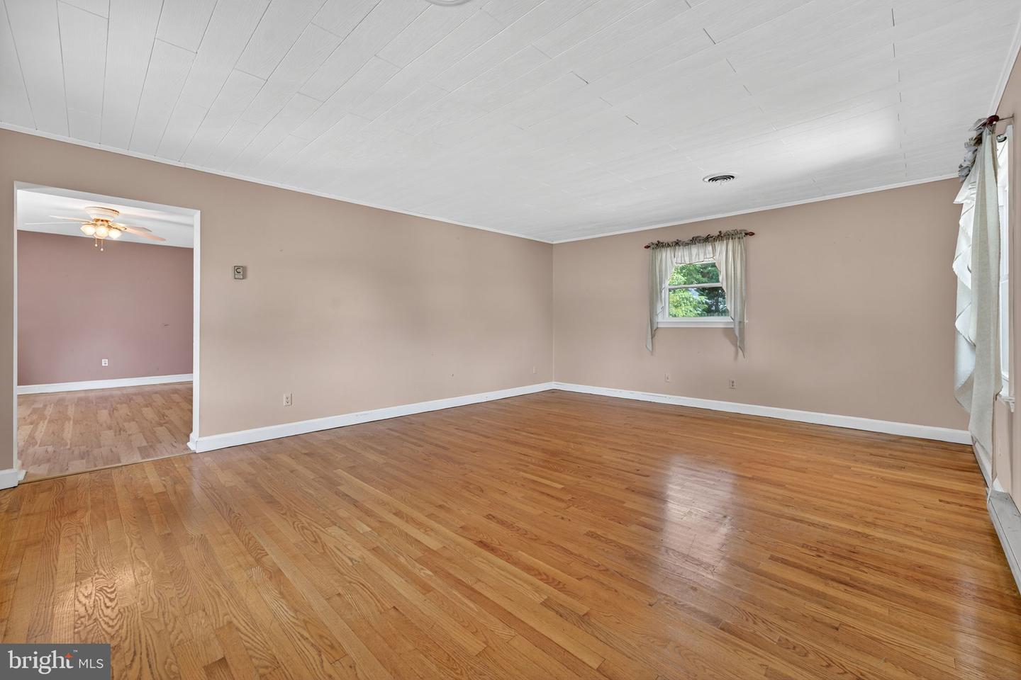 328 S CHURCH ST, BERRYVILLE, Virginia 22611, 3 Bedrooms Bedrooms, ,2 BathroomsBathrooms,Residential,For sale,328 S CHURCH ST,VACL2006060 MLS # VACL2006060