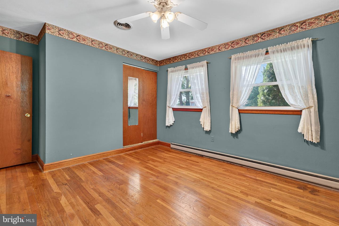 328 S CHURCH ST, BERRYVILLE, Virginia 22611, 3 Bedrooms Bedrooms, ,2 BathroomsBathrooms,Residential,For sale,328 S CHURCH ST,VACL2006060 MLS # VACL2006060