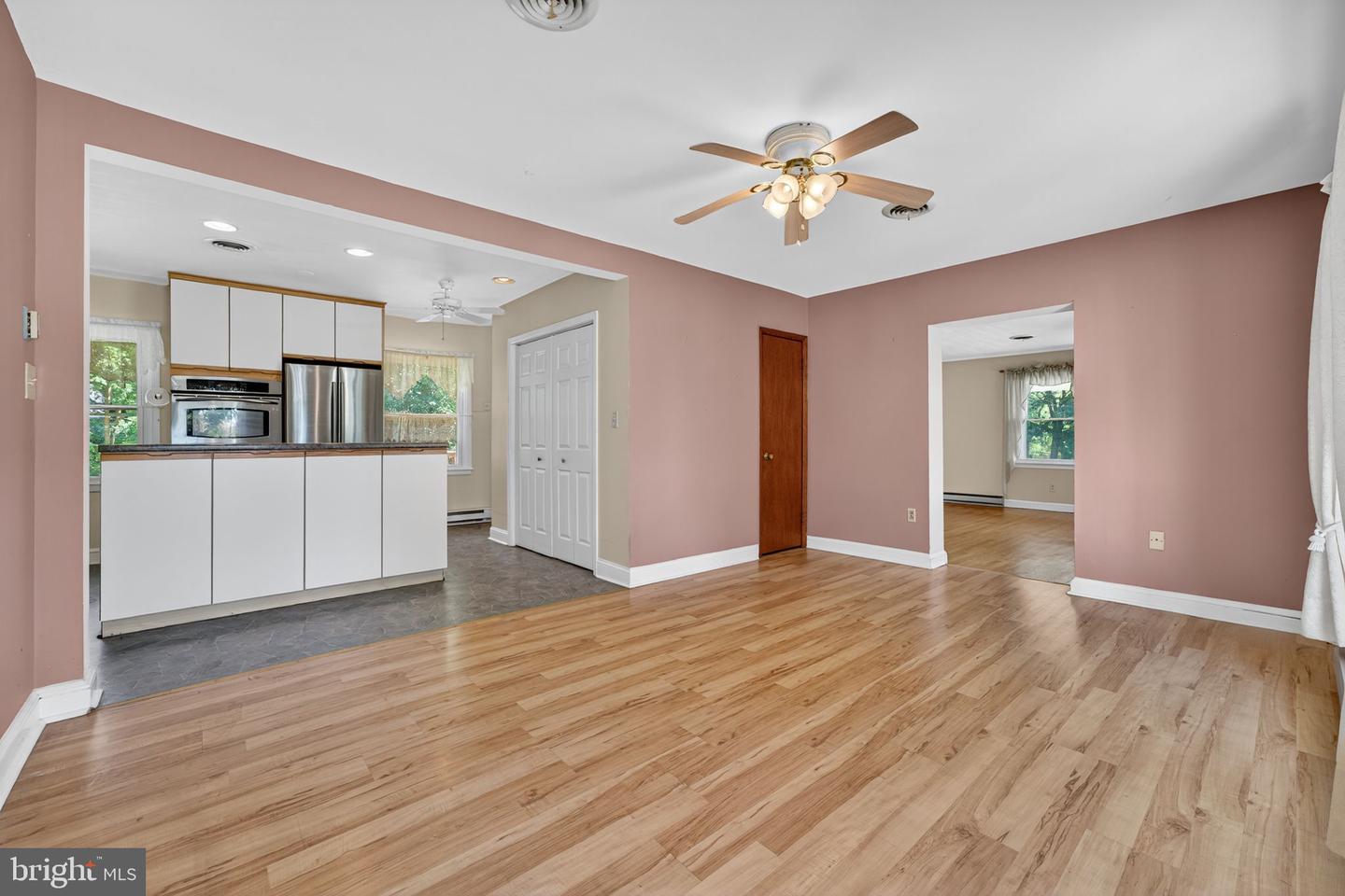 328 S CHURCH ST, BERRYVILLE, Virginia 22611, 3 Bedrooms Bedrooms, ,2 BathroomsBathrooms,Residential,For sale,328 S CHURCH ST,VACL2006060 MLS # VACL2006060