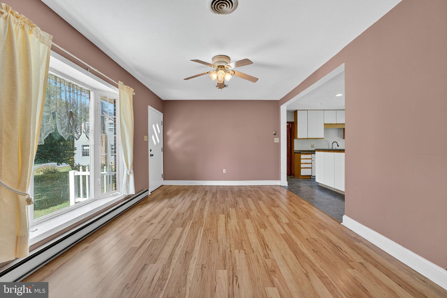 328 S CHURCH ST, BERRYVILLE, Virginia 22611, 3 Bedrooms Bedrooms, ,2 BathroomsBathrooms,Residential,For sale,328 S CHURCH ST,VACL2006060 MLS # VACL2006060