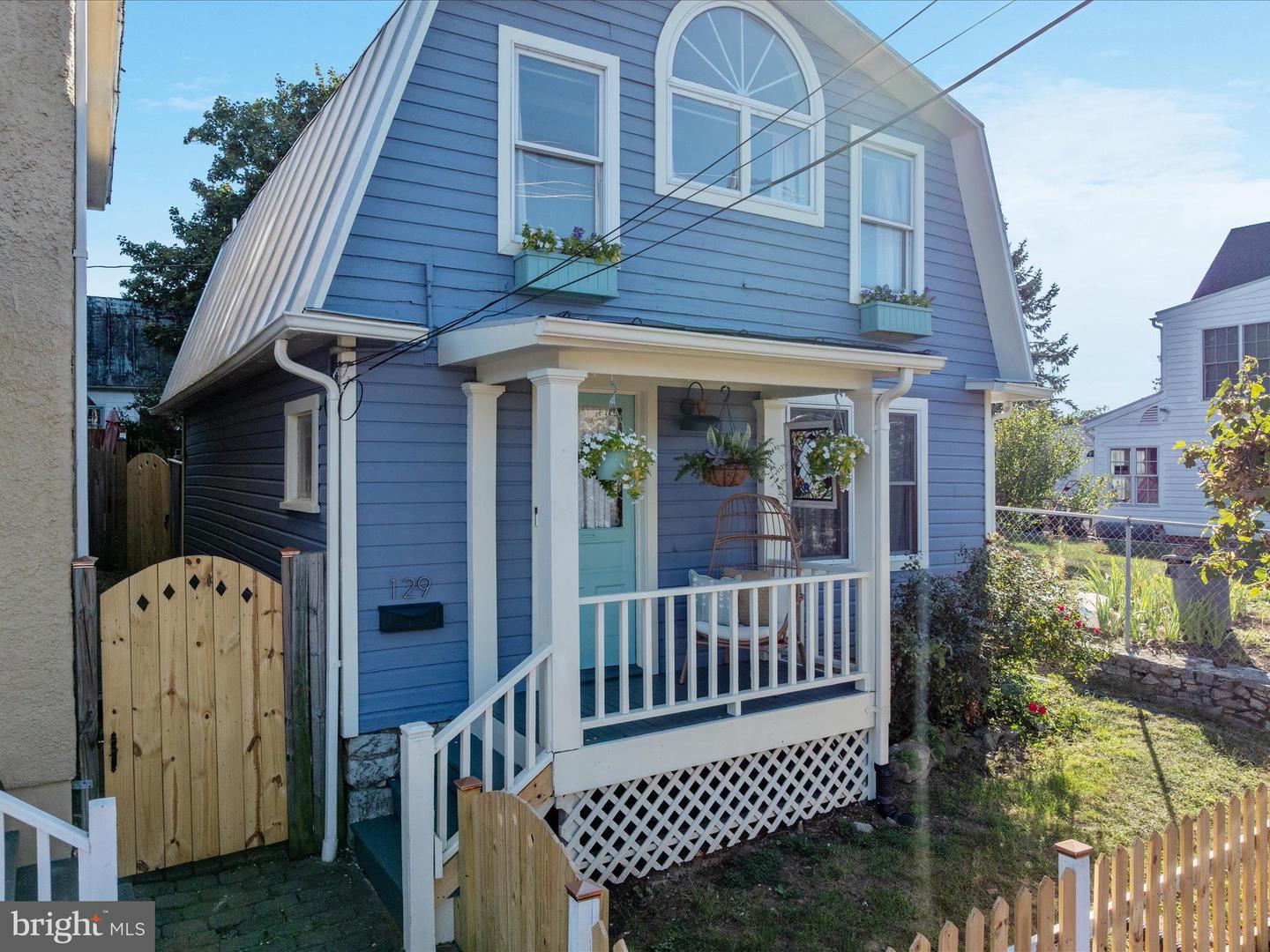 129 E CORK ST, WINCHESTER, Virginia 22601, 2 Bedrooms Bedrooms, ,1 BathroomBathrooms,Residential,For sale,129 E CORK ST,VAWI2009074 MLS # VAWI2009074 129 E CORK ST, WINCHESTER, Virginia 22601, 2 Bedrooms Bedrooms, ,1 BathroomBathrooms,Residential,For sale,129 E CORK ST,VAWI2009074 MLS # VAWI2009074
