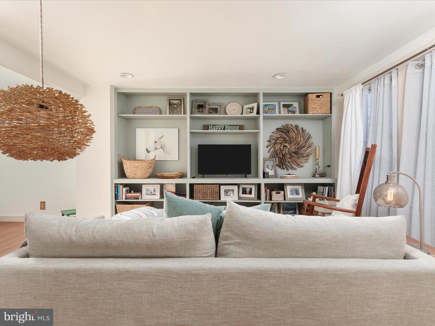 129 E CORK ST, WINCHESTER, Virginia 22601, 2 Bedrooms Bedrooms, ,1 BathroomBathrooms,Residential,For sale,129 E CORK ST,VAWI2009074 MLS # VAWI2009074 129 E CORK ST, WINCHESTER, Virginia 22601, 2 Bedrooms Bedrooms, ,1 BathroomBathrooms,Residential,For sale,129 E CORK ST,VAWI2009074 MLS # VAWI2009074